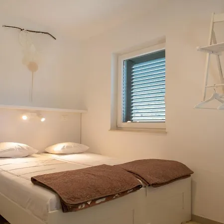 With Parking Space Zuljana, Peljesac - 23994 *