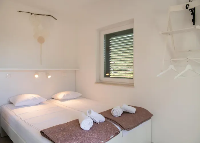 With Parking Space Zuljana, Peljesac - 23994 Appartamento *